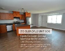 RENOED 1-BED with Balcony available May - 315 Glendale