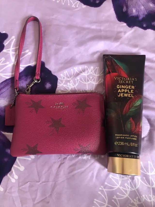 $5 TODAY ONLY : COACH AND VICTORIA SECRET SET -$5 CASH ONLY!