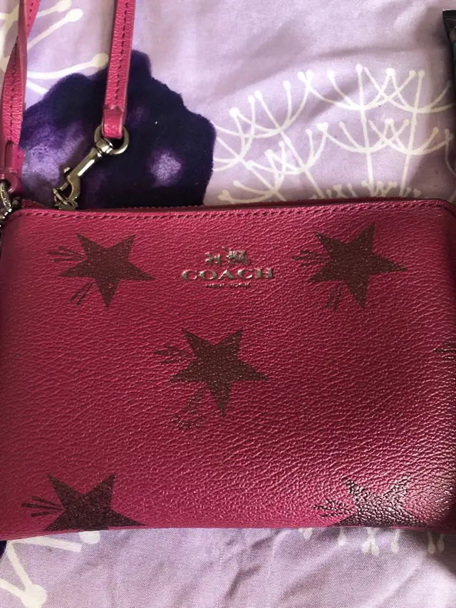 $5 TODAY ONLY : COACH AND VICTORIA SECRET SET -$5 CASH ONLY! - Photo 2