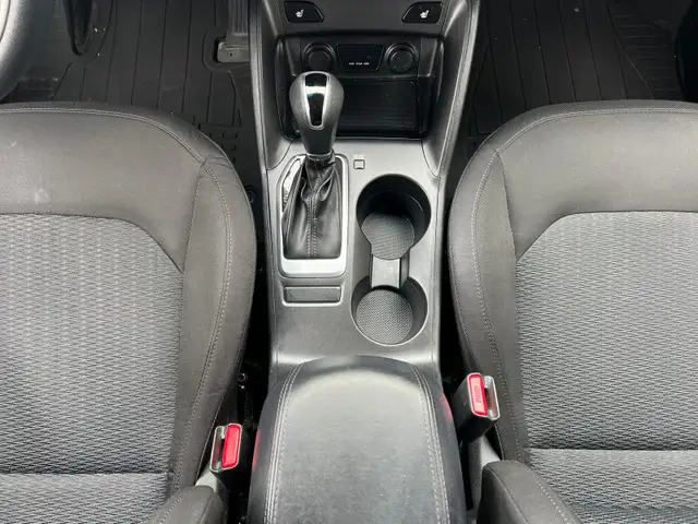 2015 Hyundai Tucson GL AWD - No Reported Accidents - Photo 13