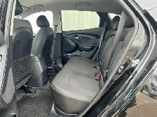 2015 Hyundai Tucson GL AWD - No Reported Accidents - Photo 15