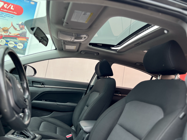 2018 Hyundai Elantra GL SE AUTO-SUNROOF-CAMERA-HEATED SEATS-104K - Photo 11