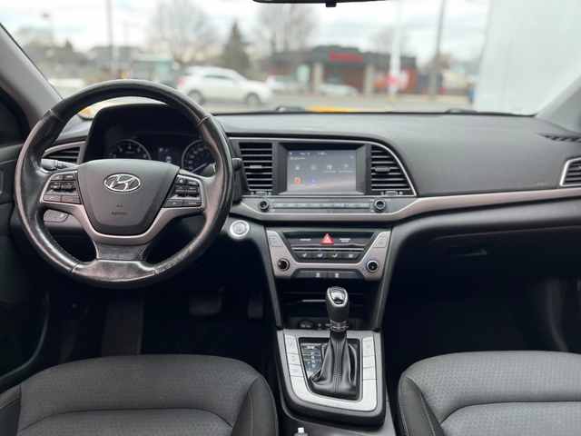 2018 Hyundai Elantra GL SE AUTO-SUNROOF-CAMERA-HEATED SEATS-104K - Photo 16