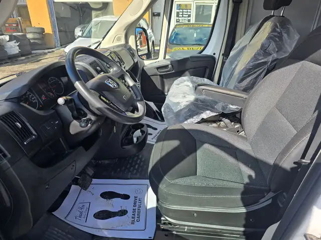 2018 Ram ProMaster Cargo Van - Photo 11