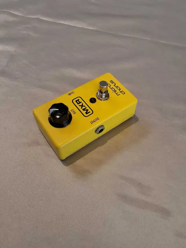 MXR Micro Chorus Guitar Pedal - Photo 2