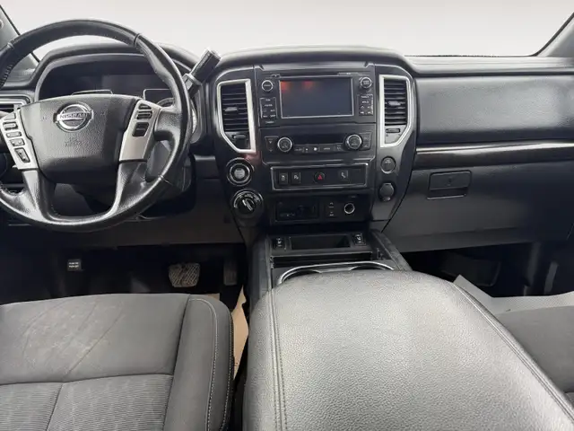 2018 Nissan Titan 4x4 Nav B.cam H.seat 1yr warranty - Photo 9