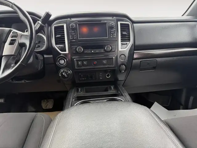 2018 Nissan Titan 4x4 Nav B.cam H.seat 1yr warranty - Photo 10