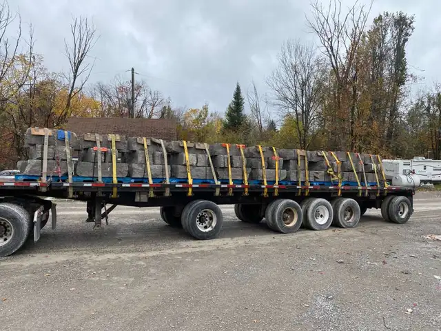 AZ DRIVER LONG HAUL CANADA ONLY - Photo 3