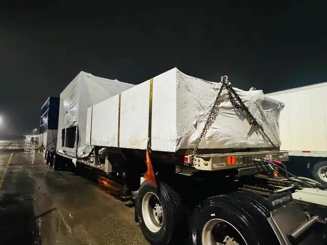 AZ DRIVER LONG HAUL CANADA ONLY - Photo 8