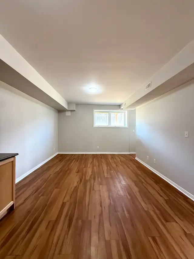 Luxury 2-Bedroom Rental in Simcoe | Spacious Open-Concept Living - Photo 4