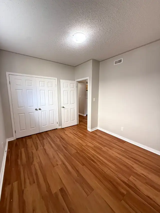 Luxury 2-Bedroom Rental in Simcoe | Spacious Open-Concept Living - Photo 15