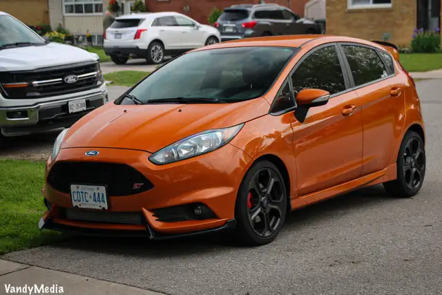 Ford fiesta ST - Photo 4