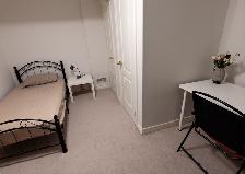 2 Single Bedrooms for Rent in W/O Basement in Markham - Shared