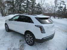 2024 Cadillac XT5 Sport Platinum AWD - Photo 3