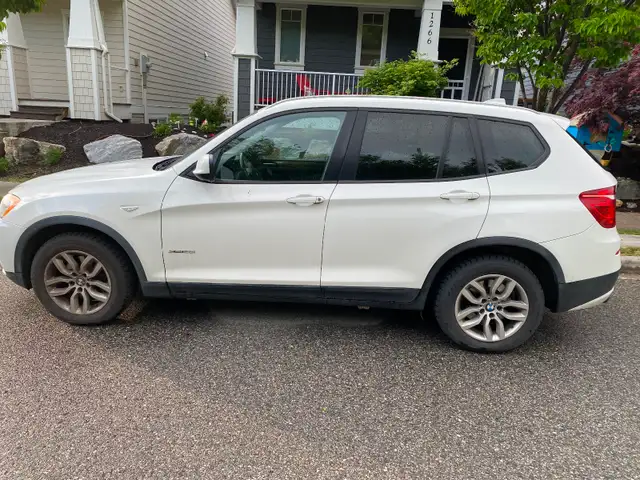 2012 BMW X3 xDrive28i 4dr SUV AWD