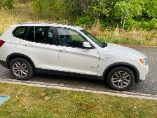 2012 BMW X3 xDrive28i 4dr SUV AWD - Photo 3