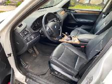 2012 BMW X3 xDrive28i 4dr SUV AWD - Photo 5