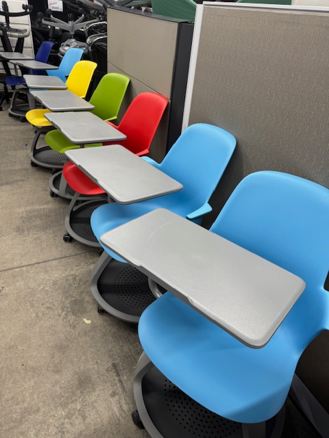 Steelcase NoDe Tripod Carousel learning  chair fun colors $150
