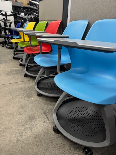 Steelcase NoDe Tripod Carousel learning  chair fun colors $150 - Photo 3