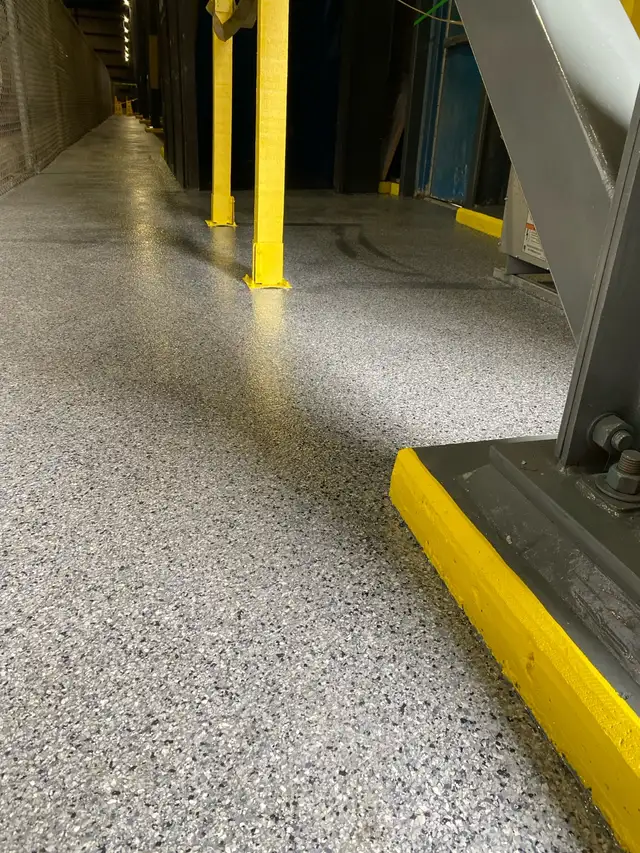 LOOKING 4 GENERAL LABOUR - Photo 4