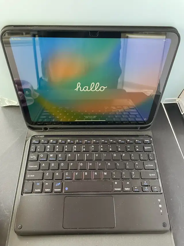 APPLE IPAD 10TH GEN 64GB W/CASE - Photo 2