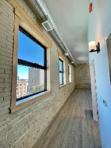 ✨1 BR LOFT | ALL UTILITIES   WIFI INCLUDED | EXCHANGE DISTRICT - Photo 12