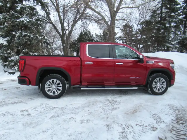 2023 GMC Sierra 1500 Denali 4WD - Photo 7