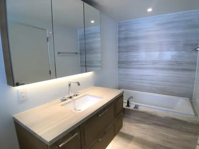 Luxury 2-Bed Apartment Unit for Rent! South Granville - Photo 5