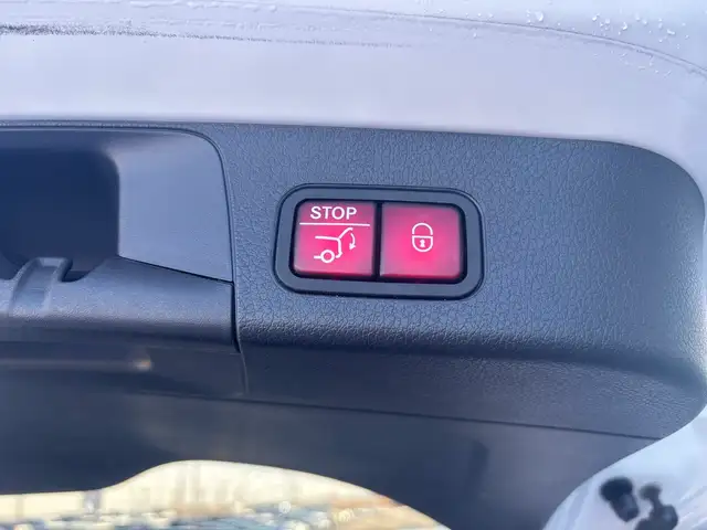 2022 Mercedes-Benz GLB GLB 250 4MATIC • Low KM • Park Assist • P - Photo 7