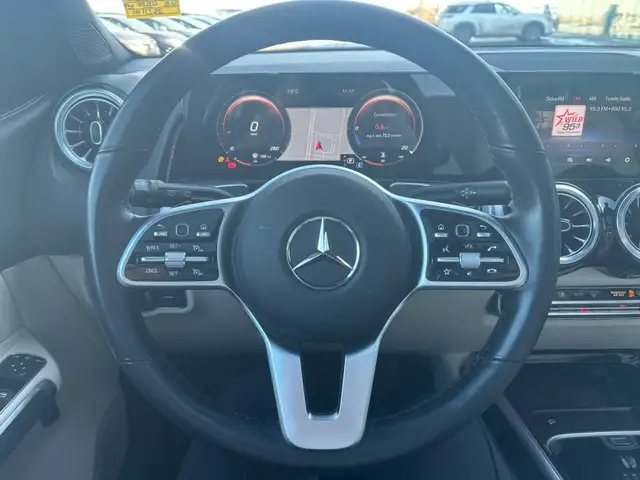 2022 Mercedes-Benz GLB GLB 250 4MATIC • Low KM • Park Assist • P - Photo 21