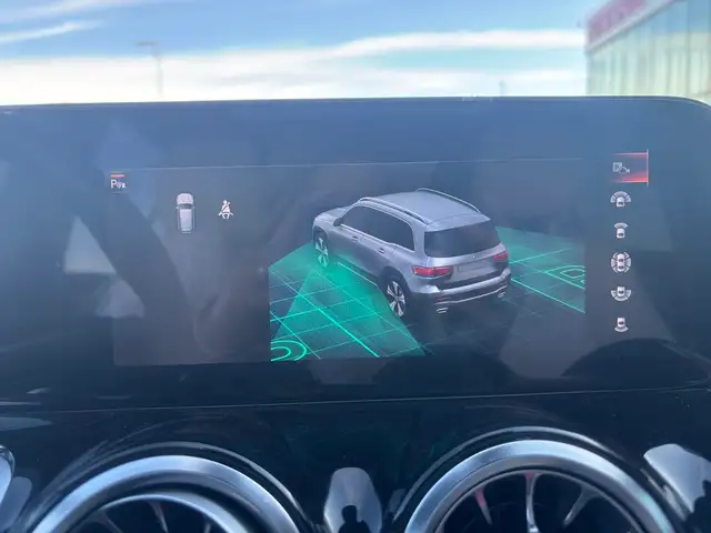 2022 Mercedes-Benz GLB GLB 250 4MATIC • Low KM • Park Assist • P - Photo 24