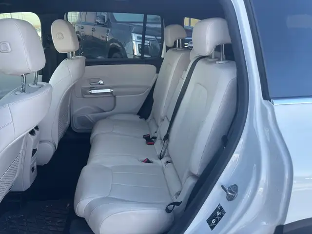 2022 Mercedes-Benz GLB GLB 250 4MATIC • Low KM • Park Assist • P - Photo 30