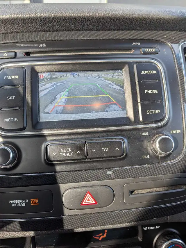 2014 Kia rondo - Photo 8