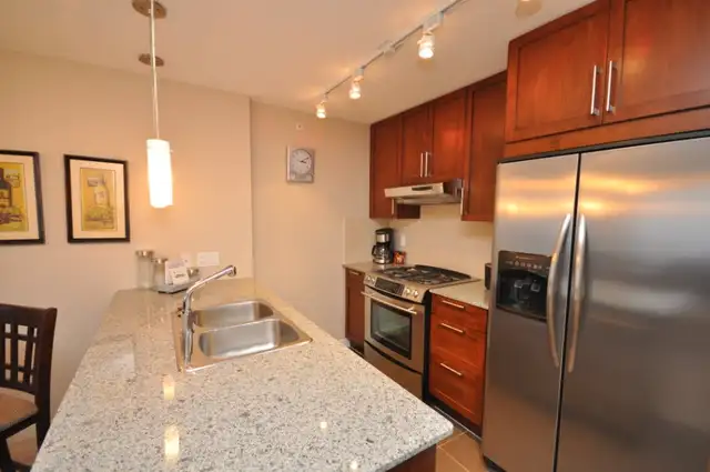 Avail NOW  Fully Furnished  2 bedroom-2 bathroom Condo - Photo 5