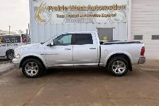 2012 Ram 1500 Laramie HEMI Crew Cab  5.7L V8 - Photo 6