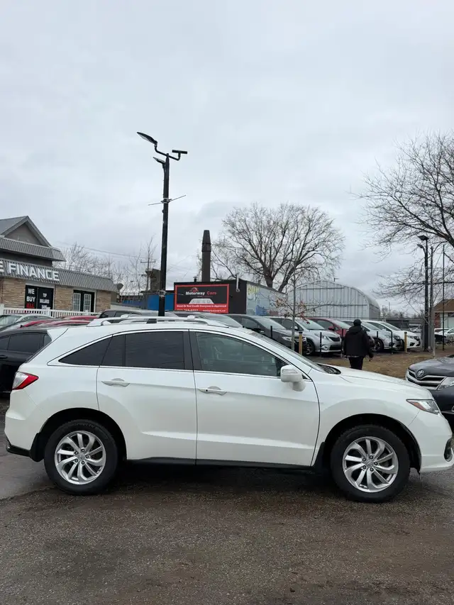 2018 Acura RDX AWD Tech Pkg | NO ACCIDENT | LEATHER | SUNROOF | - Photo 4