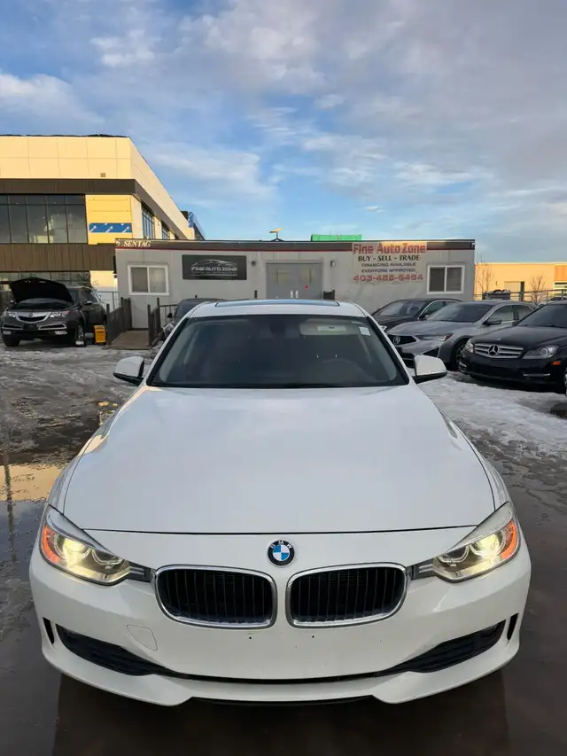 2014 BMW 3 Series XDrive AWD : Low Mileage - Photo 2