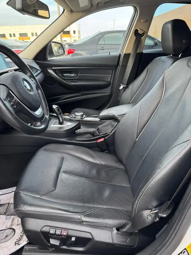2014 BMW 3 Series XDrive AWD : Low Mileage - Photo 7