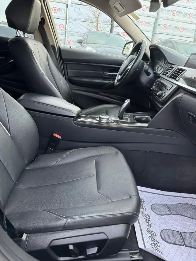 2014 BMW 3 Series XDrive AWD : Low Mileage - Photo 10