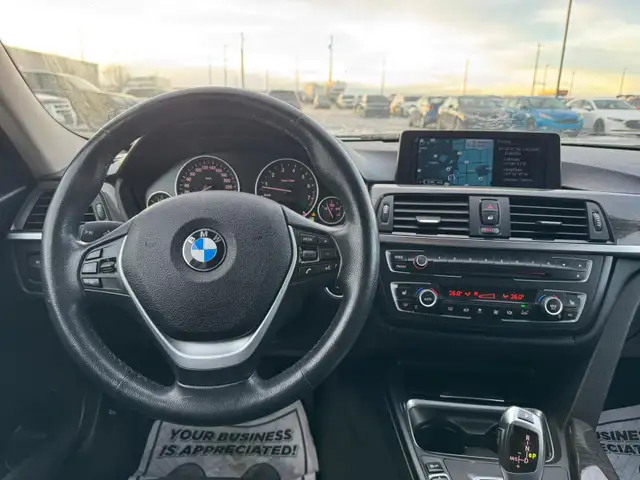 2014 BMW 3 Series XDrive AWD : Low Mileage - Photo 12