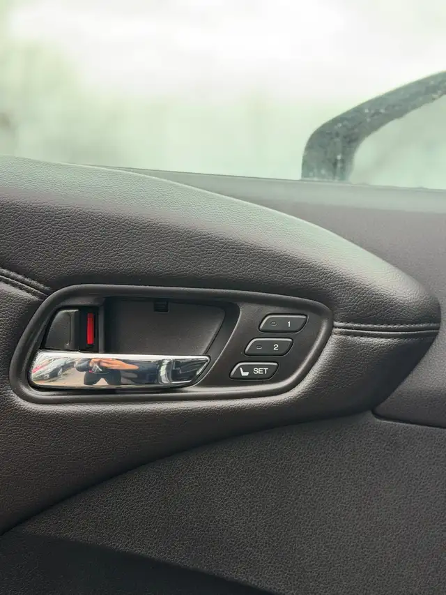 2015 Acura RDX AWD | NO ACCIDENT | SUNROOF | LEATHER | SAFETY | - Photo 16
