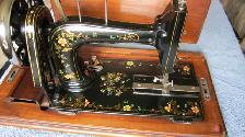 FABULOUS 1901 HAND CRANK SEWING MACHINE MOTHER OF PEARL INLAY
