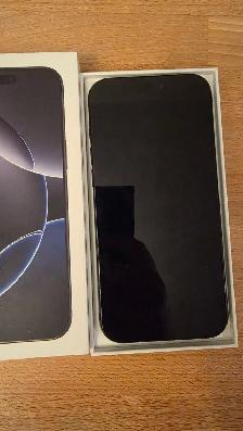 Apple Iphone 16 pro max 256gb titanium black  unlocked mint