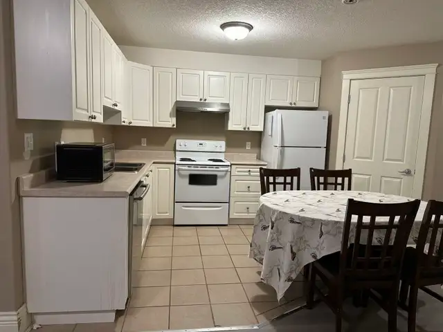North Nanaimo one bedroom suite $1650 available on April 1st - Photo 6