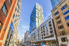 DOWNTOWN TORONO: Large 1 Den Condo For Rent with PARKING