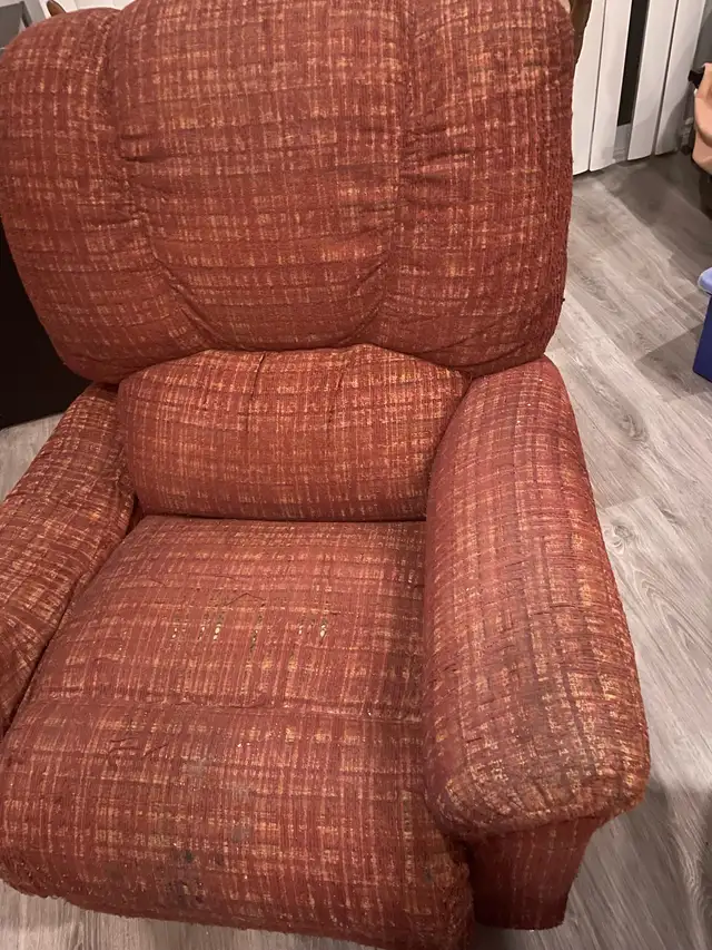 Lazy Boy Chair FREE