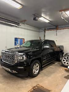 2017 GMC Denali 1500