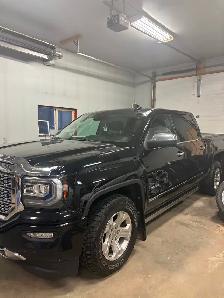 2017 GMC Denali 1500 - Photo 2