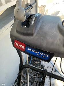 Toro Power Max  snowmobile - Photo 2