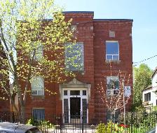 3 Bedroom Apartment for rent -  Cabbagetown Victorian Building
